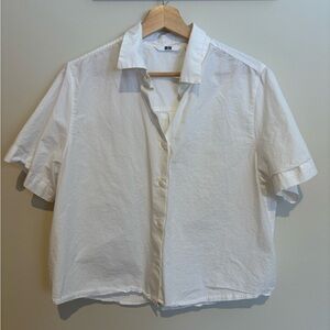 Uniqlo Cream Short Sleeve Button Down Shirt